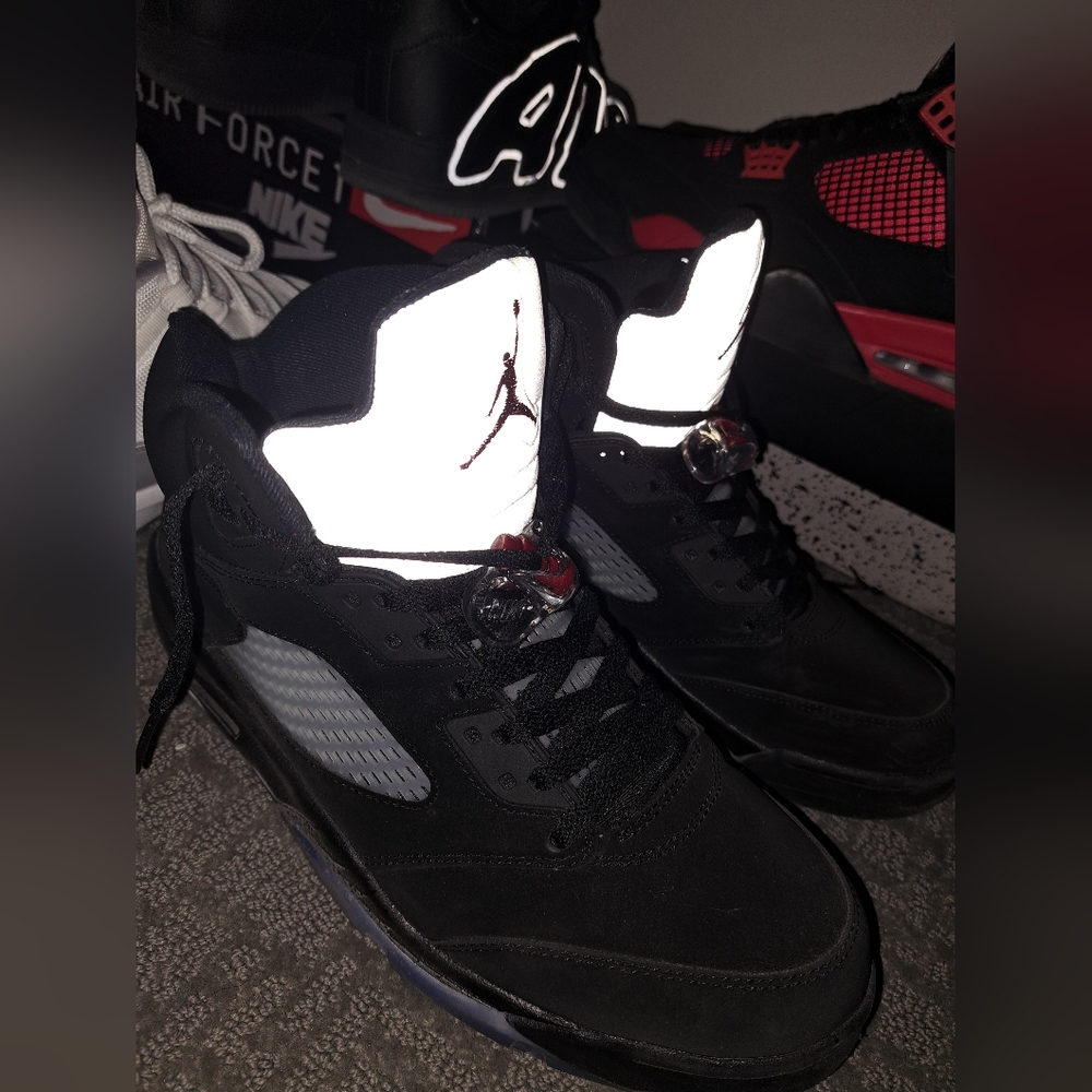 Jordan 5 Black Metallic Sneakers Men's Size 13